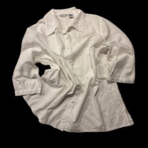 Capacity Unlimited White Eyelet Button-Up Shirt with 3/4 length sleeves